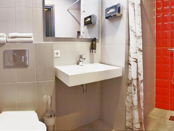 Hotel De Looier : photo 3 de la chambre chambre quadruple