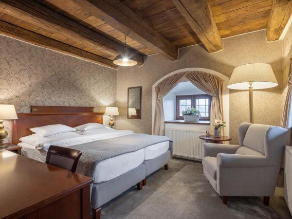 Pytloun Chateau Hotel Ctěnice : photo 4 de la chambre chambre deluxe double ou lits jumeaux