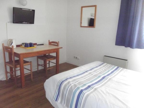 Hôtel L'Océane : photo 1 de la chambre chambre familiale (2 adultes et 2 enfants)