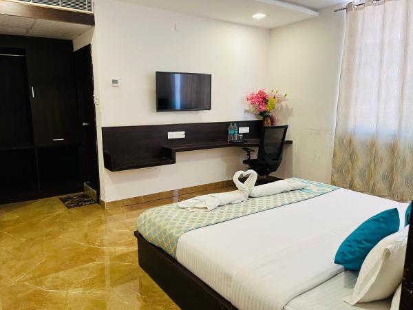 Hotel Elite By Signature Group : photo 2 de la chambre suite