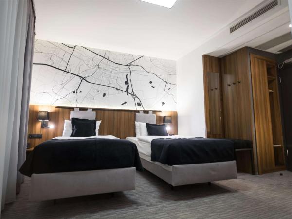 Best Western Hotel Mariacki Katowice : photo 5 de la chambre chambre lits jumeaux supérieure