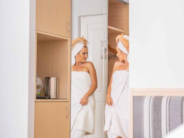 Grand Hotel Holiday Resort : photo 9 de la chambre chambre double supérieure