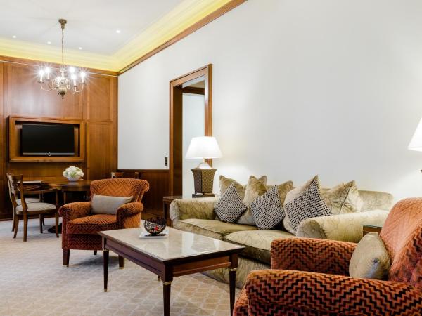 Excelsior Hotel Ernst am Dom : photo 2 de la chambre suite exécutive