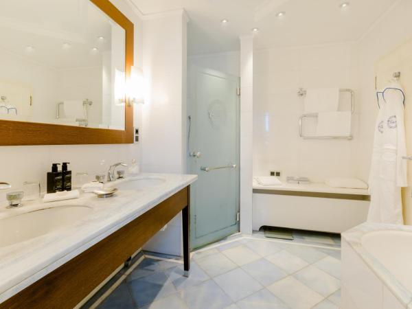 Excelsior Hotel Ernst am Dom : photo 4 de la chambre chambre double ou lits jumeaux classique