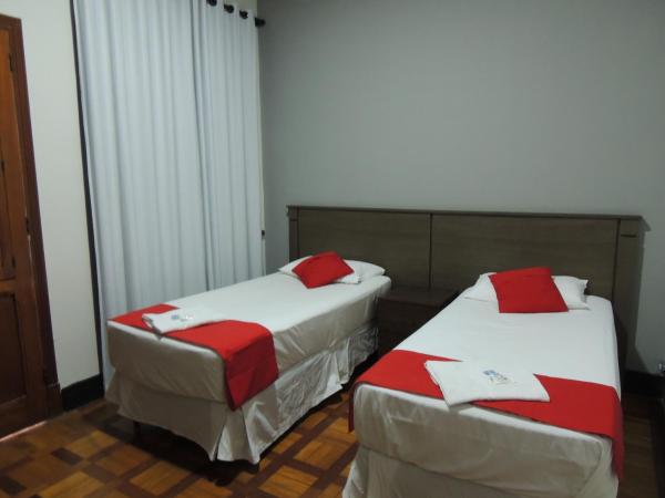 Hotel Gontijo Belo Horizonte - Próximo a Rodoviária e Praça Sete : photo 6 de la chambre chambre lits jumeaux avec balcon