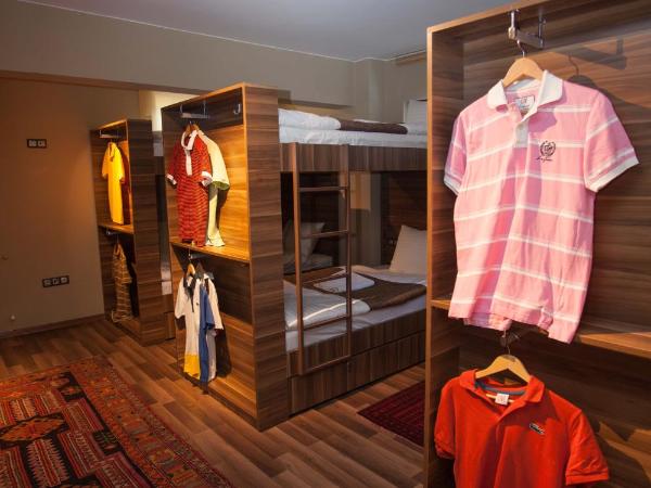 Juliet Rooms & Kitchen : photo 4 de la chambre lit dans dortoir mixte de 8 lits