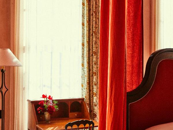 Hotel Peter and Paul, an Ash Hotel : photo 4 de la chambre hébergement rector’s repose