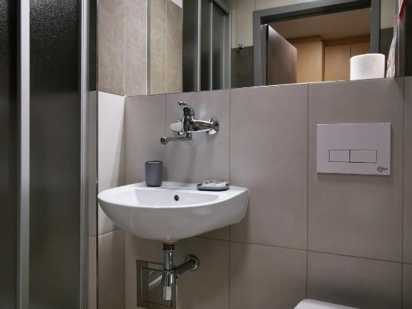 Dom Studencki Zaułek : photo 3 de la chambre chambre double standard