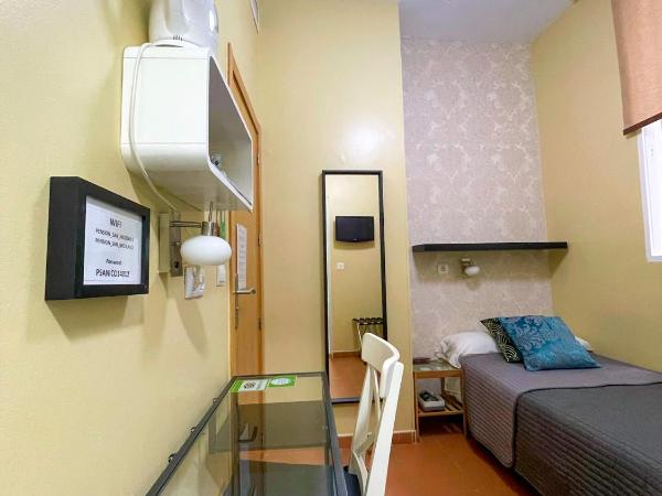 Pensión Alicante San Nicolás : photo 8 de la chambre chambre simple avec salle de bains privative