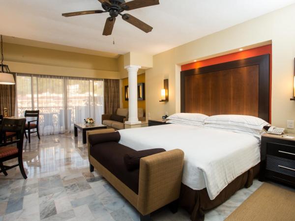 Barceló Puerto Vallarta - All Inclusive : photo 3 de la chambre suite de luxe