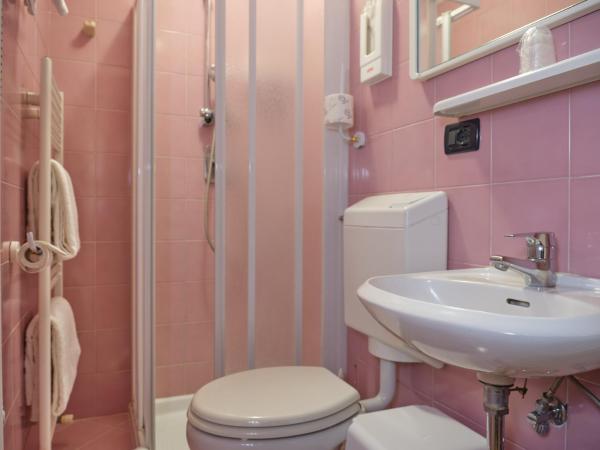 Atlantide Hotel : photo 1 de la chambre chambre double Économique