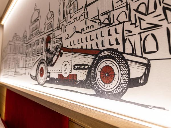 NEW OPENING 2022 - Los Lorentes Hotel Bern City : photo 4 de la chambre chambre lits jumeaux supérieure avec kitchenette