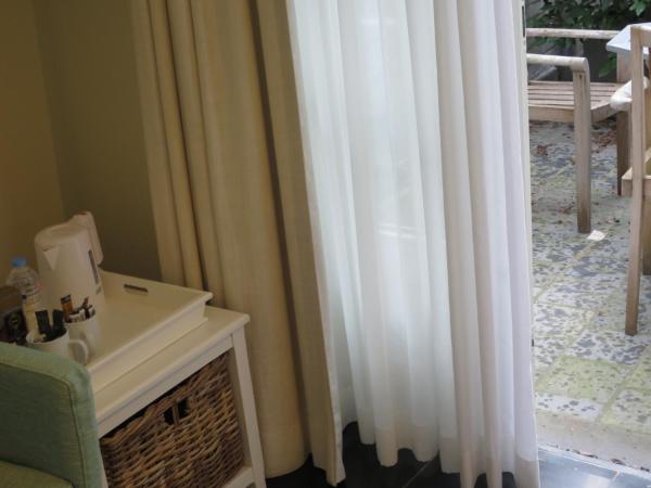 Hotel Alegria : photo 4 de la chambre deux chambres doubles communicantes avec 2 salles de bains et terrasse