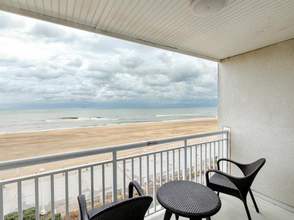 Ocean Sands Resort, Oceanfront, Virginia Beach by Vacatia : photo 9 de la chambre suite avec balcon