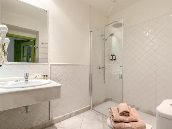 nüa giralda : photo 7 de la chambre chambre double ou lits jumeaux Économique