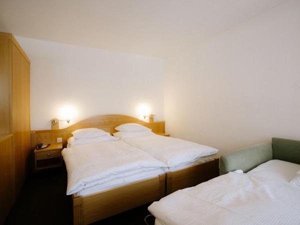 Alpine Hotel Perren : photo 2 de la chambre chambre triple