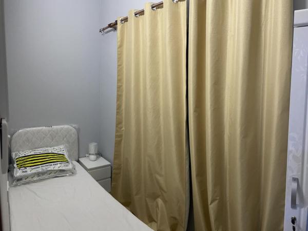 Pharos Inn Sheikh Zaied Private bed space : photo 6 de la chambre chambre simple standard avec salle de bains commune