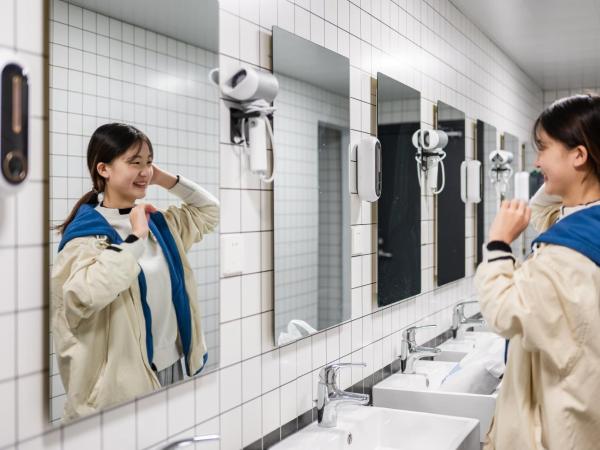 Dayin International Youth Hostel - Shanghai East Nanjing Road & People's Square & The Bund Branch : photo 10 de la chambre lit dans dortoir pour hommes de 8 lits