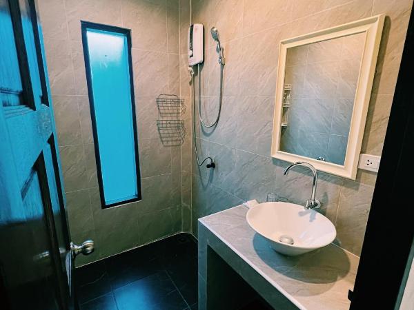 ViVi Hotel Resort : photo 4 de la chambre chambre familiale - vue sur jardin