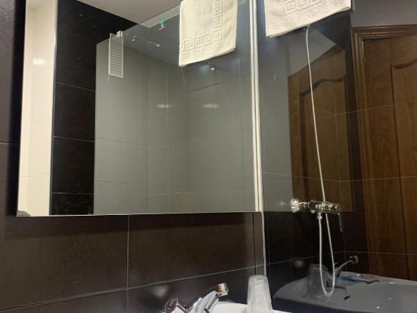 Hotel Gran Plaza : photo 3 de la chambre chambre double ou lits jumeaux