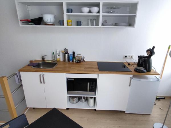 Studio Citadelle & proche centre historique : photo 4 de la chambre chambre double standard