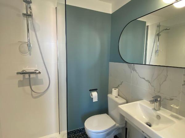 Hotel Saint Louis : photo 7 de la chambre chambre double
