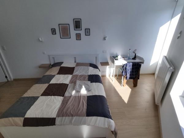 Studio Citadelle & proche centre historique : photo 6 de la chambre chambre double standard