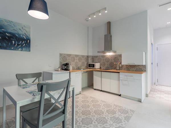 Sunny,Private Terrace,Wheelchair access : photo 7 de la chambre appartement - rez-de-chaussée