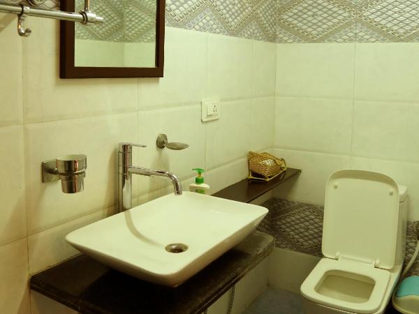 Family Vacay In Green Settings : photo 6 de la chambre villa - vue sur jardin