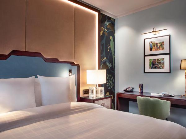 Hotel Bristol : photo 5 de la chambre chambre supérieure unique rénovée de 28 m2