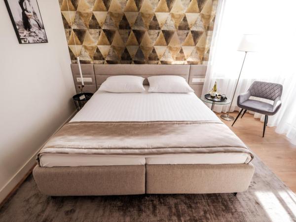 Adele Apartments : photo 8 de la chambre appartement deluxe