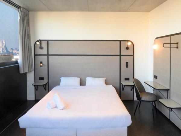 The People - Paris Marais : photo 4 de la chambre chambre double ou lits jumeaux avec vue