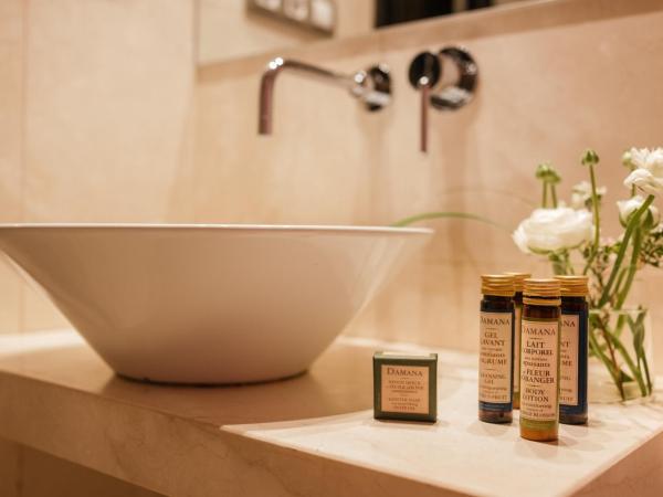 HC6 Boutique Marbella - Adults Only : photo 5 de la chambre suite junior