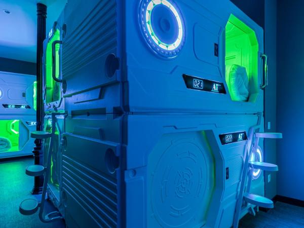 Art Seven Hostel Capsules : photo 6 de la chambre capsule simple dans dortoir mixte