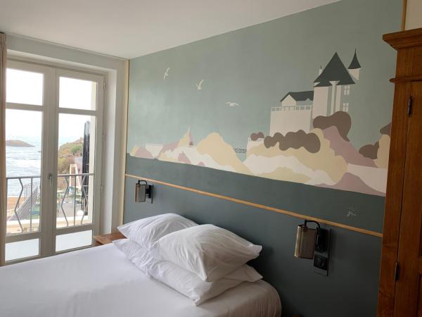 Hôtel Les Baigneuses de Biarritz : photo 5 de la chambre suite familiale avec vue sur l'océan