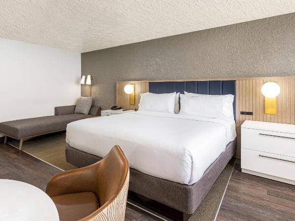 Holiday Inn Resort Panama City Beach - Beachfront, an IHG Hotel : photo 2 de la chambre chambre lit king-size standard - côté océan/dernier Étage