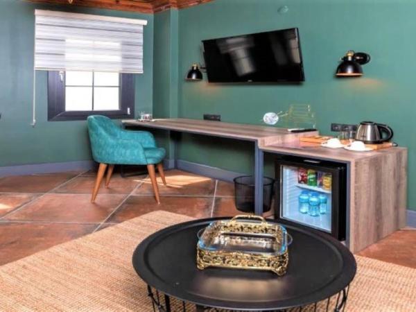 Sunset Boutique Hotel Marmaris : photo 7 de la chambre chambre double deluxe avec vue sur château