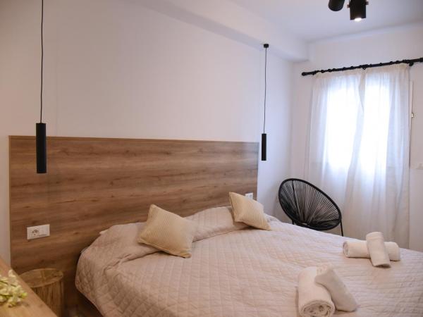 Katerina View : photo 3 de la chambre chambre double avec terrasse