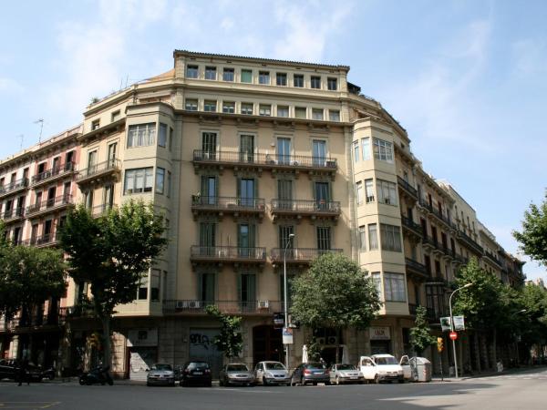 Hostal Eixample : photo 2 de la chambre chambre simple standard avec salle de bains privative