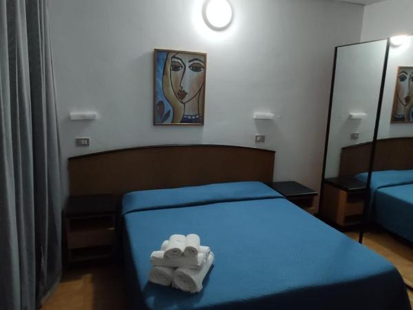 Hotel Orlov Rimini : photo 8 de la chambre large double room with beach access