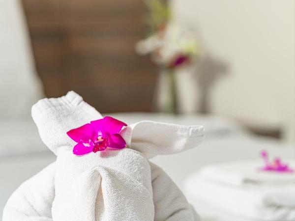 Sovereign Group Hotel at Pratunam : photo 4 de la chambre chambre lit king-size deluxe