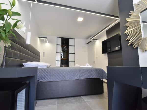 Mido Rooms : photo 3 de la chambre chambre double supérieure