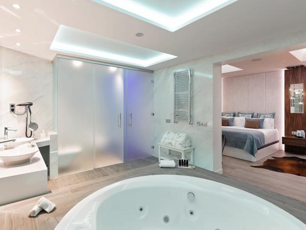Grupotel Mayorazgo : photo 3 de la chambre chambre double deluxe avec jacuzzi