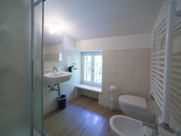 Agriturismo Corte Rondinella : photo 2 de la chambre chambre deluxe