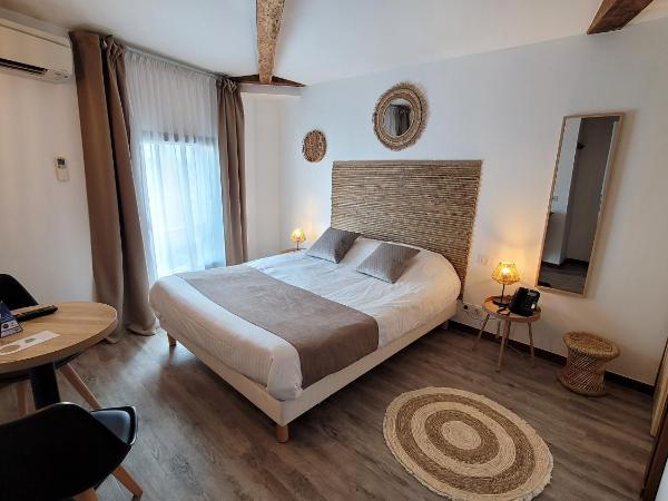 Le Relais du Valois Cognac Centre : photo 2 de la chambre chambre double