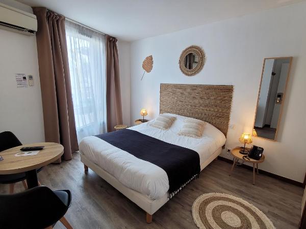 Le Relais du Valois Cognac Centre : photo 8 de la chambre chambre double