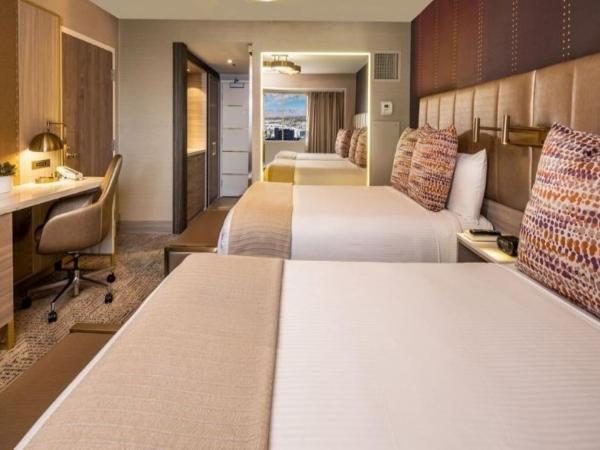 SAHARA Las Vegas : photo 2 de la chambre hébergement avec 2 lits queen-size style marra