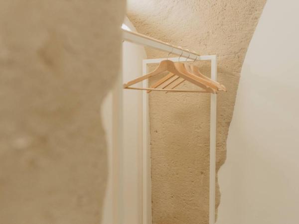 Pietragialla : photo 5 de la chambre chambre quadruple avec douche