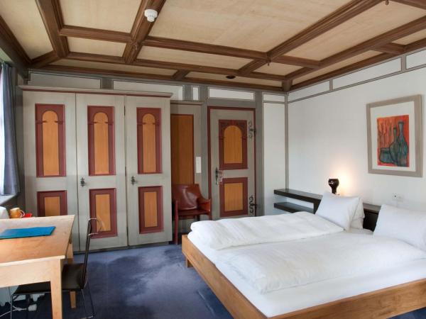 Hotel Vadian Garni : photo 3 de la chambre chambre double supérieure - dépendance