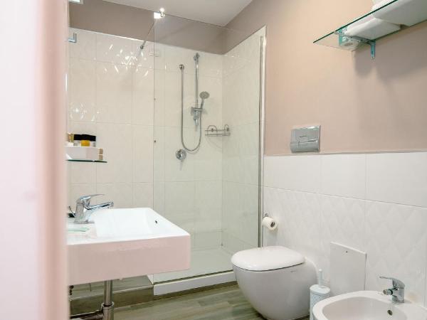 Hotel Bruman Salerno : photo 3 de la chambre chambre double